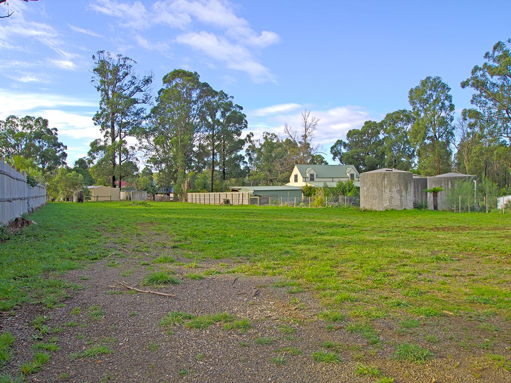 3240 Healesville-Kinglake Road, Kinglake VIC 3763, Image 2