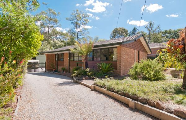 43 Rangeview Road, Mount Evelyn VIC 3796