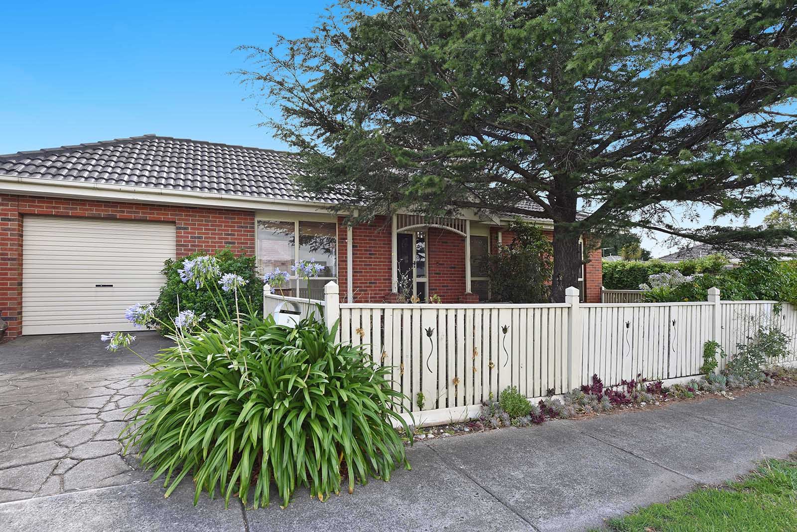 1/258 Melrose Drive, Tullamarine VIC 3043