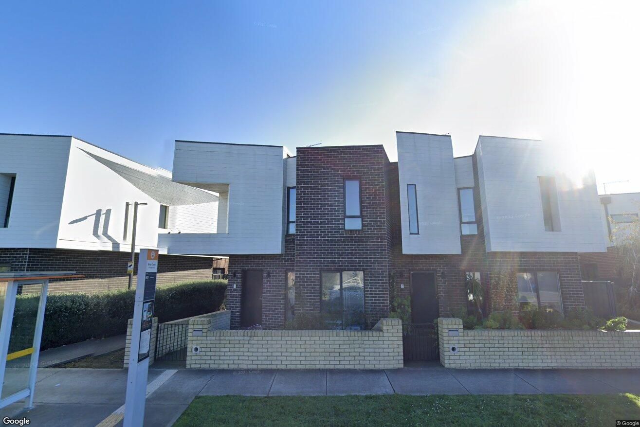 3 bedrooms Townhouse in 32 Gorge Road SOUTH MORANG VIC, 3752