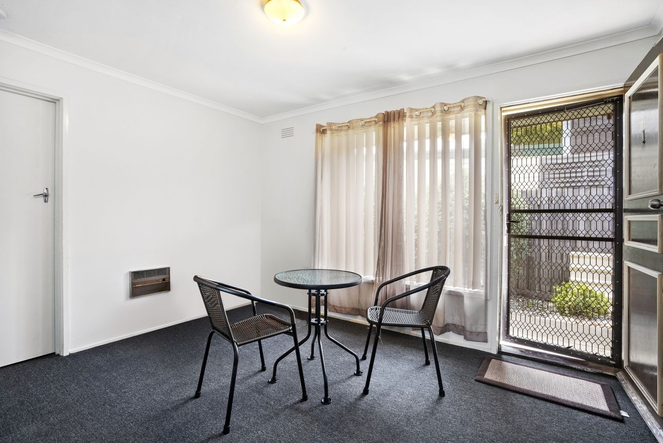 1/20 Regent Street, Whittington VIC 3219, Image 1