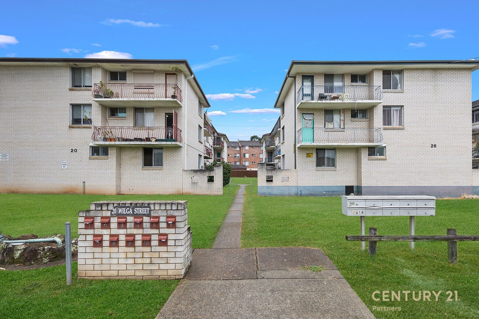 2 bedrooms Apartment / Unit / Flat in 13/20-26 Wilga Street FAIRFIELD NSW, 2165