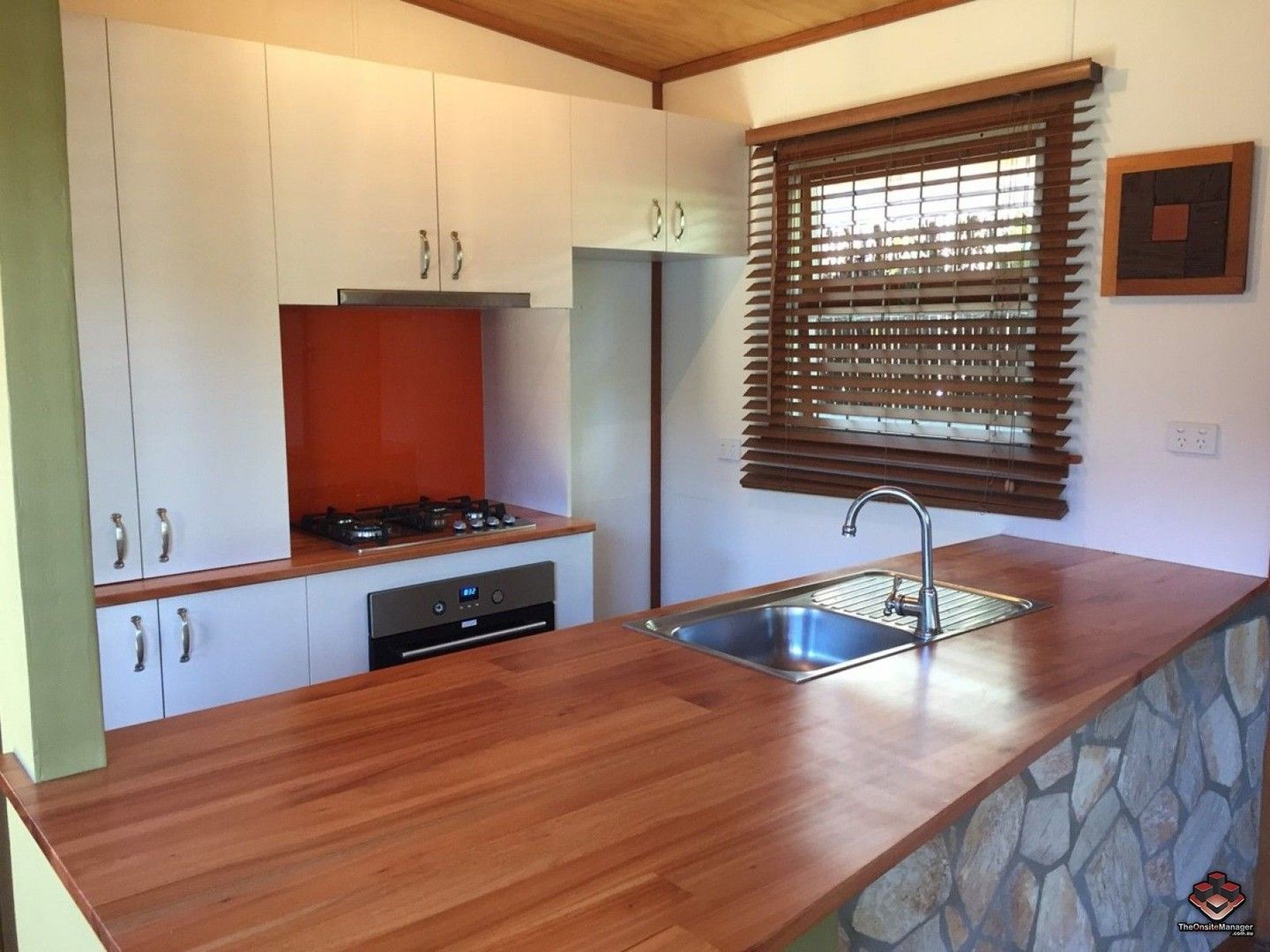 2 bedrooms Villa in 1/17 Baker Avenue LABRADOR QLD, 4215