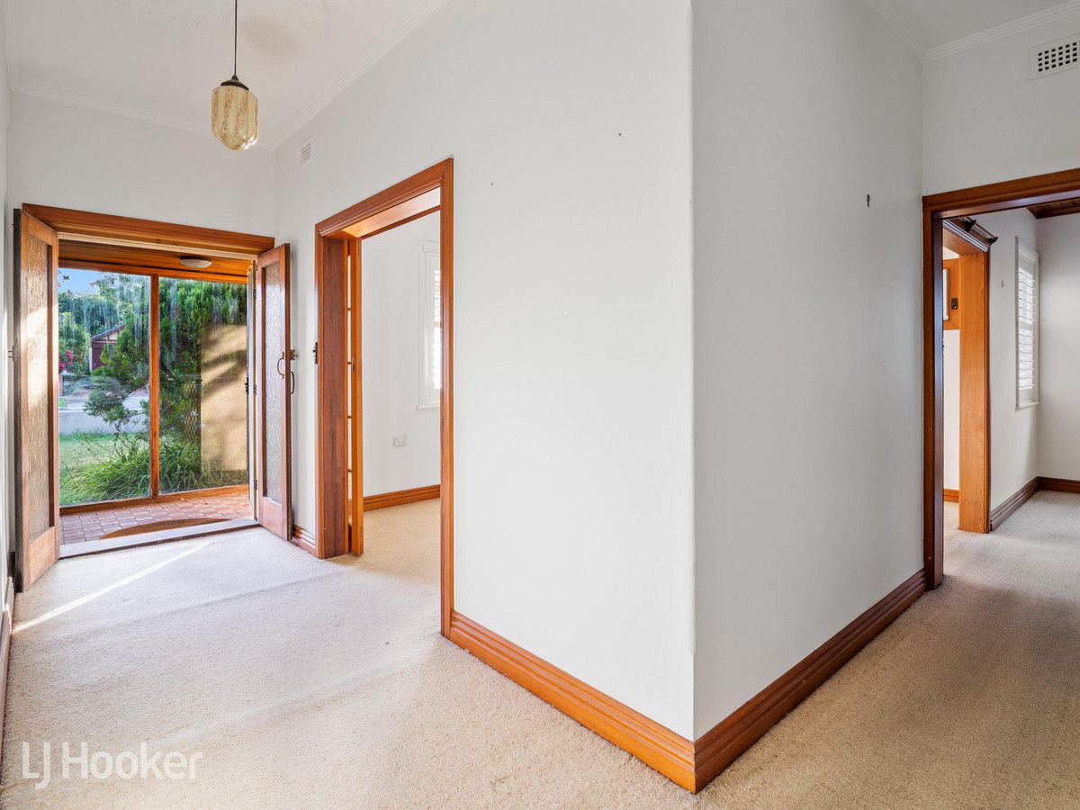 148 Military Road, Henley Beach South SA 5022, Image 2