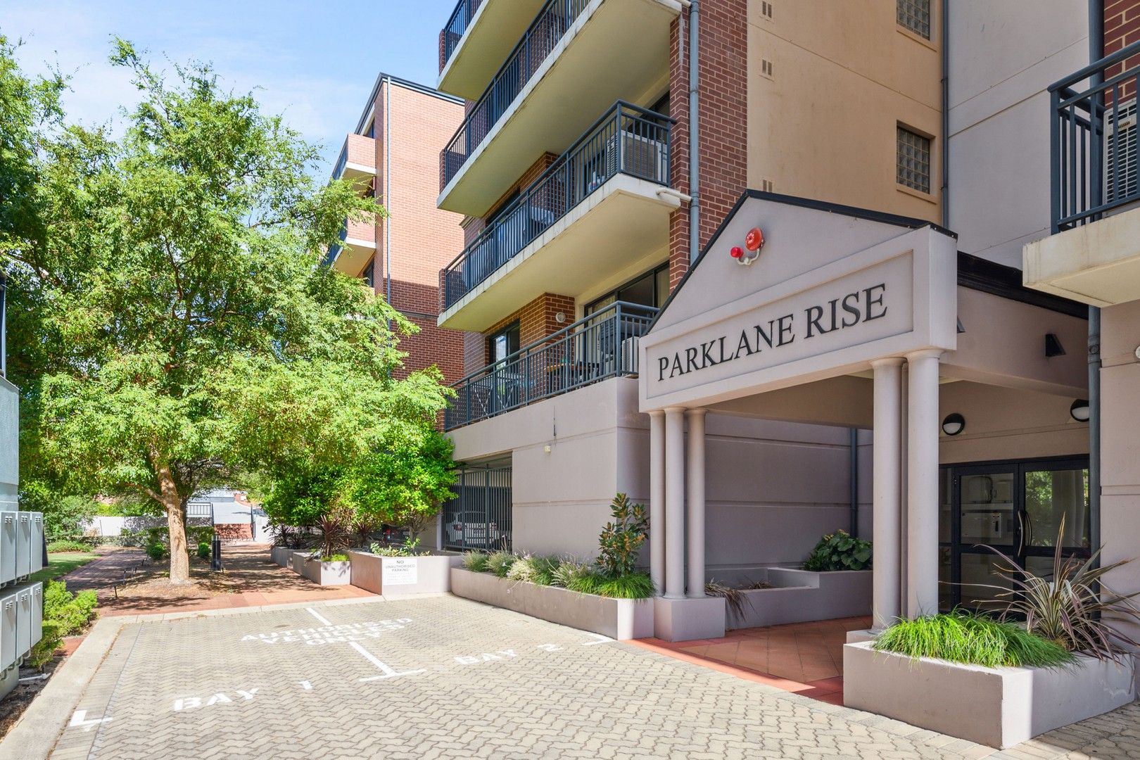 2 bedrooms Apartment / Unit / Flat in 19/10 Pendal Lane PERTH WA, 6000