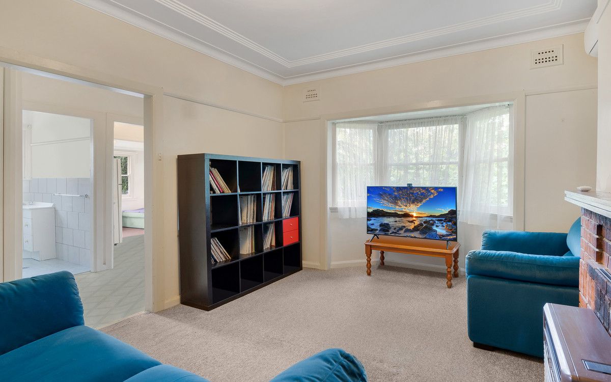 5 Sir Henrys Parade, Faulconbridge NSW 2776, Image 1