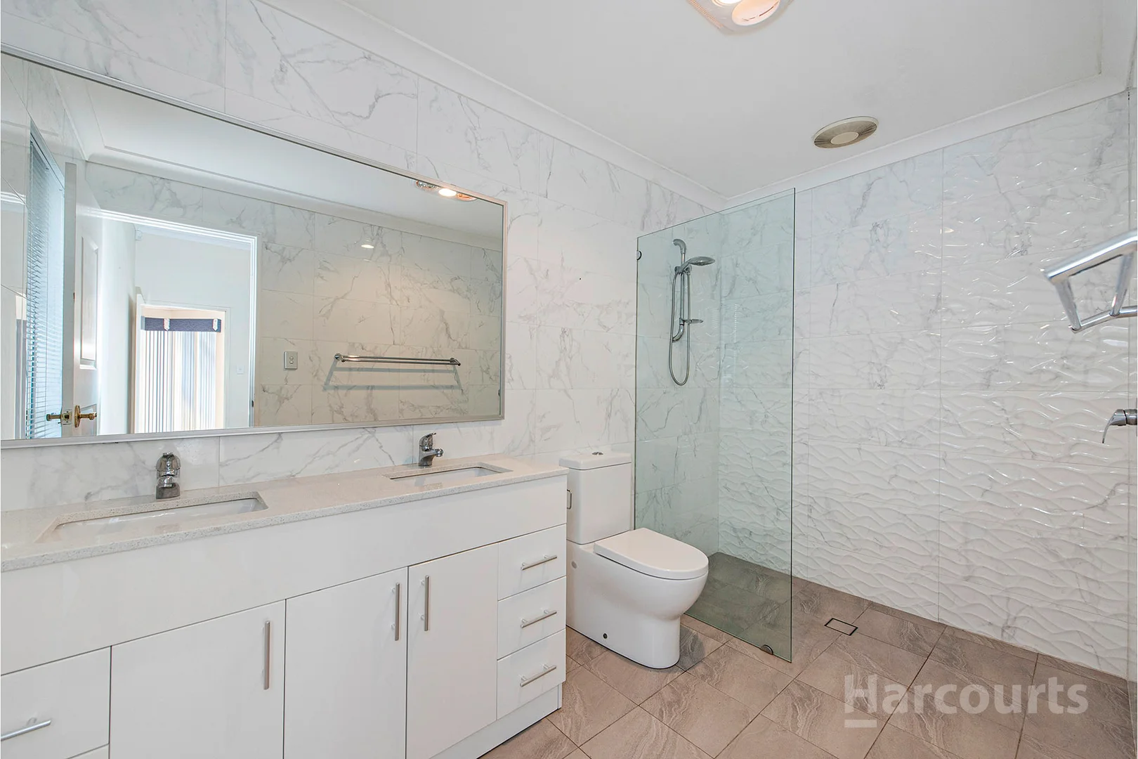 Additional image 18 of 8 Starfire Close, Halls Head WA 6210