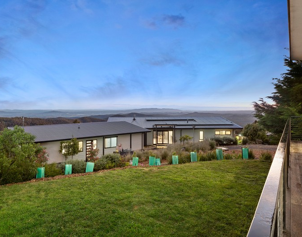 39 Grandview Crescent, Kinglake Central VIC 3757