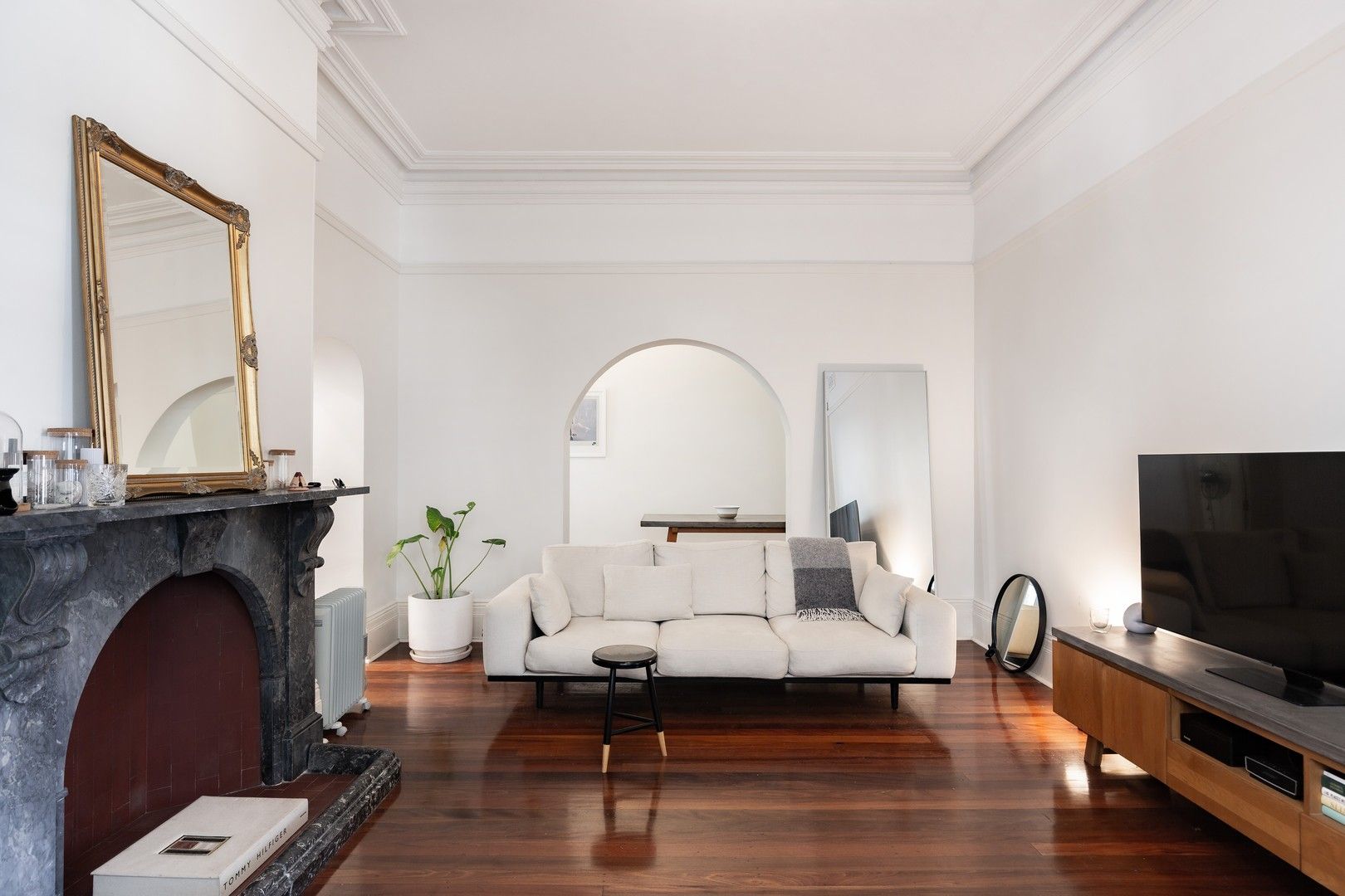 2 bedrooms Apartment / Unit / Flat in 1/15 Billyard Avenue ELIZABETH BAY NSW, 2011