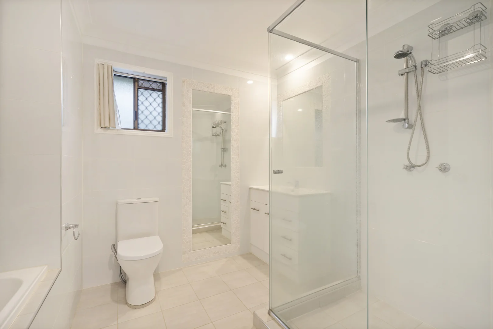 Additional image 11 of 28 Pioneer Parade, Banora Point NSW 2486