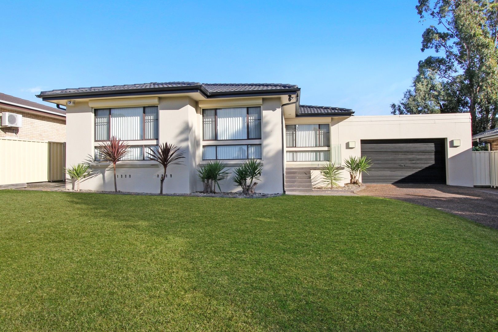 28 Ritchie Crescent, Horsley NSW 2530, Image 0