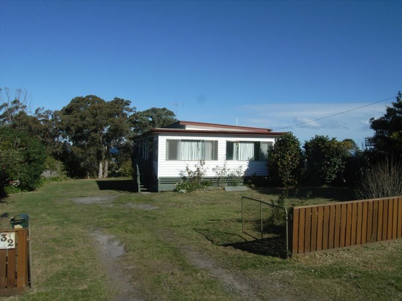 B/32 Creighton Street, Kalimna VIC 3909, Image 1