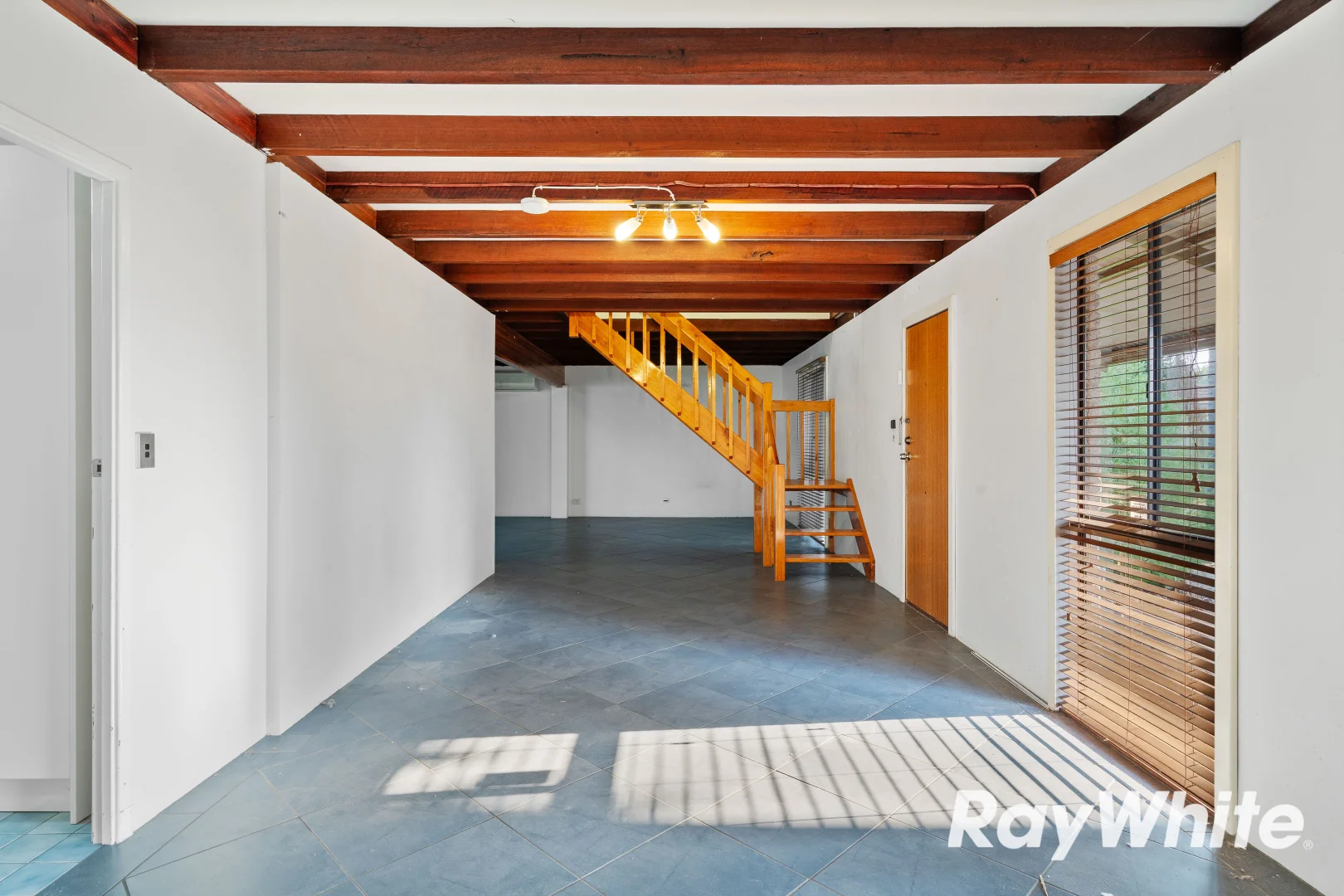 Additional image 7 of 2 Lorikeet Court, Greenfields WA 6210