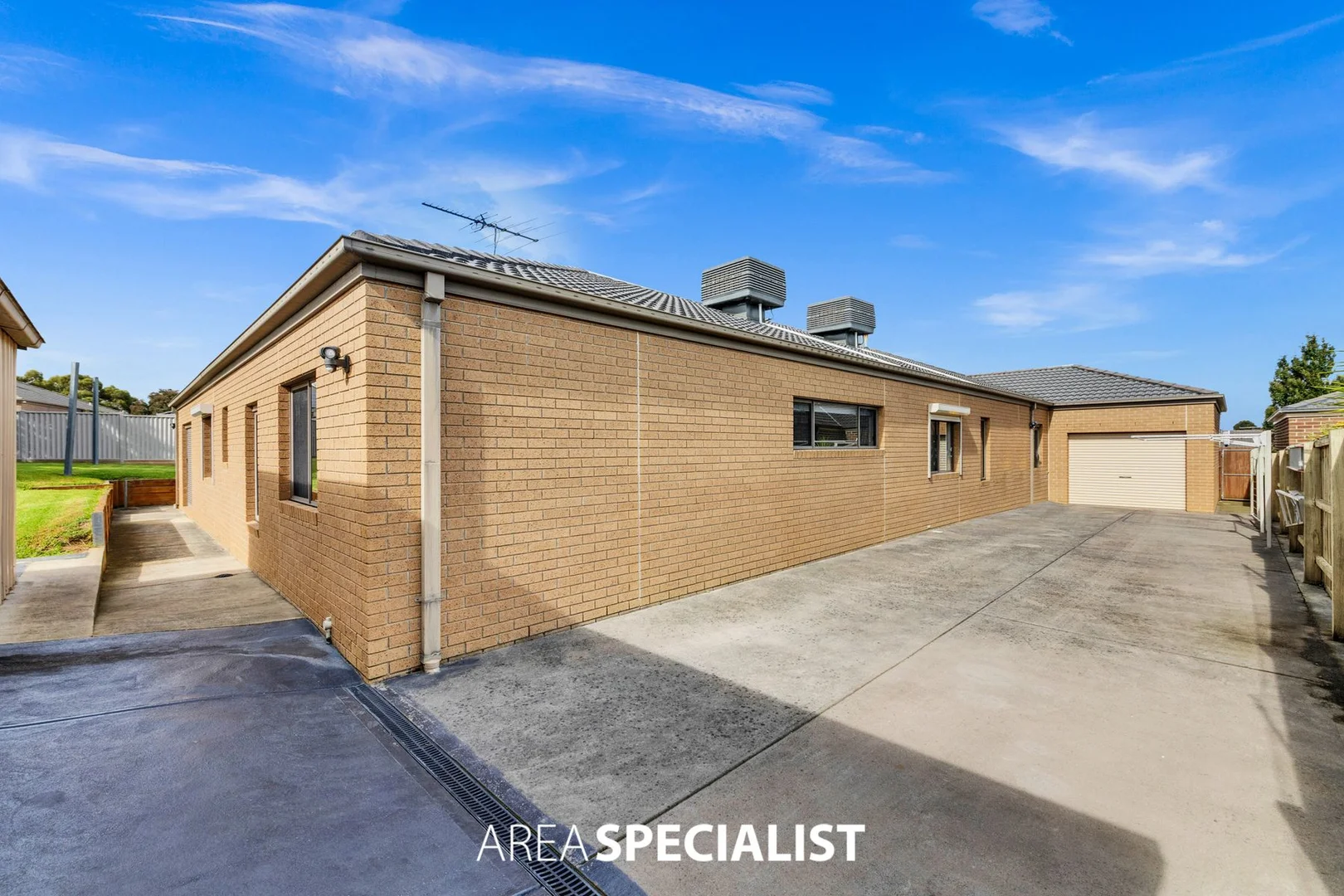 Additional image 26 of 101 Livingstone Boulevard, Pakenham VIC 3810