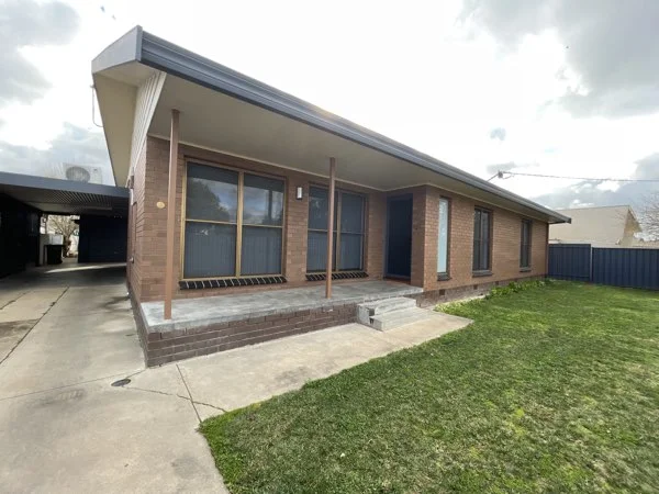 8 Roberts Street, Shepparton VIC 3630