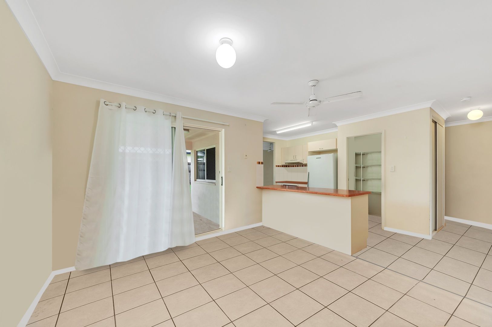 22 Piccone Drive, Edmonton QLD 4869, Image 2