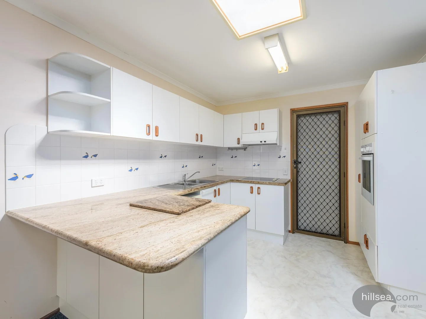 Additional image 5 of 2/92 Kangaroo Avenue, Coombabah QLD 4216