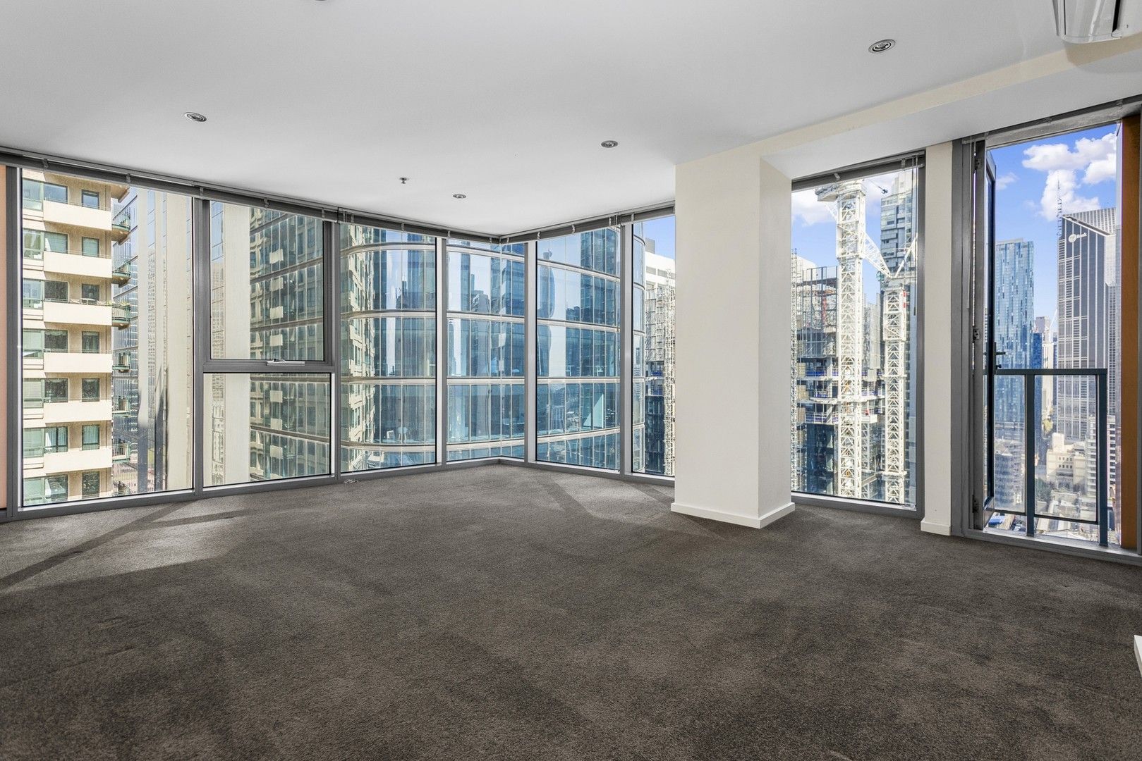 2 bedrooms Apartment / Unit / Flat in 2302/8 Exploration Lane MELBOURNE VIC, 3000
