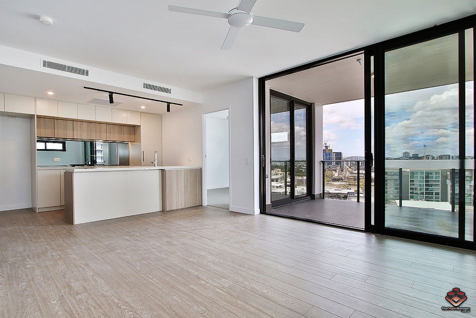 2 bedrooms Apartment / Unit / Flat in ID:21100304/19 Railway Terrace MILTON QLD, 4064