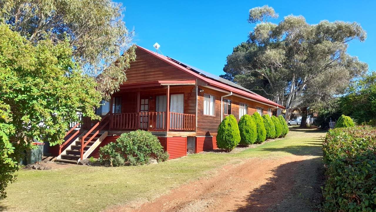 23 Druitt Street, Adaminaby NSW 2629, Image 0