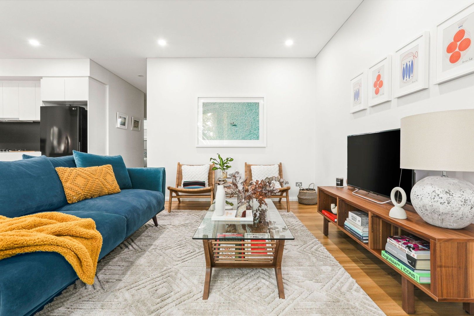 2 bedrooms Apartment / Unit / Flat in 205/30 May Lane NEUTRAL BAY NSW, 2089