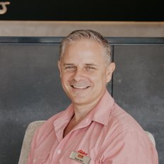 Derek Hart, Sales representative