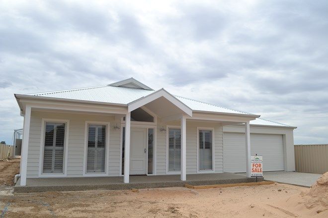 Picture of 86 Bruton Street, TOCUMWAL NSW 2714
