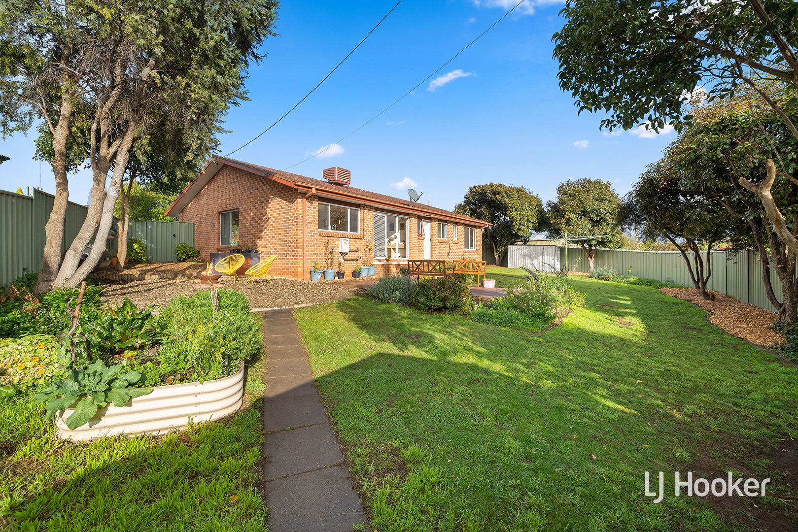 6 Bowley Place, Florey ACT 2615, Image 2