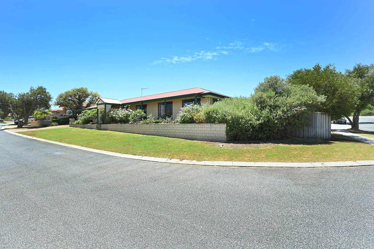 2 Ostend Parade, Mindarie WA 6030, Image 2