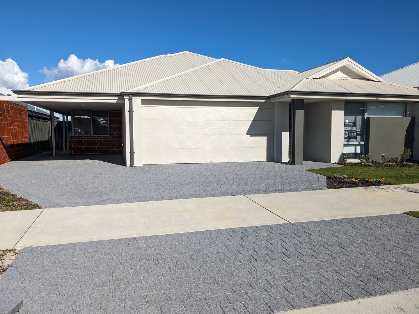 3 bedrooms House in 1/4 Gulch Street MADORA BAY WA, 6210