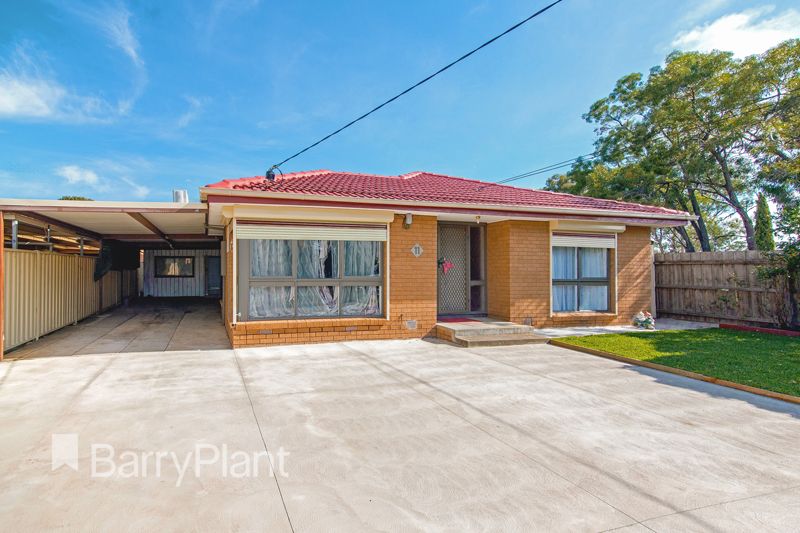 11 Woodland Drive, Albanvale VIC 3021, Image 0