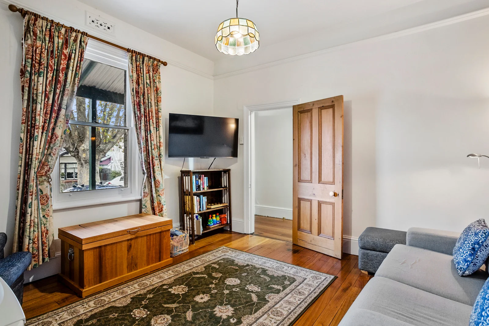 Additional image 4 of 53 Quayle St, Sandy Bay TAS 7005