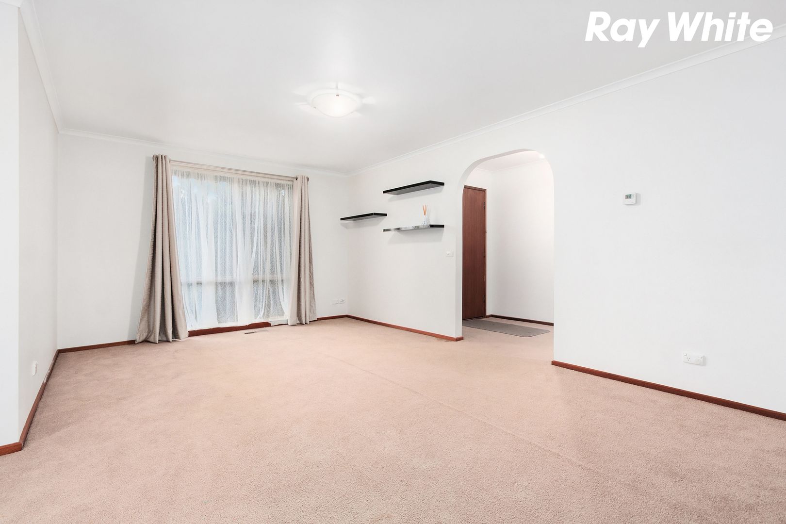 9/19 Eagle Drive, Pakenham VIC 3810, Image 2