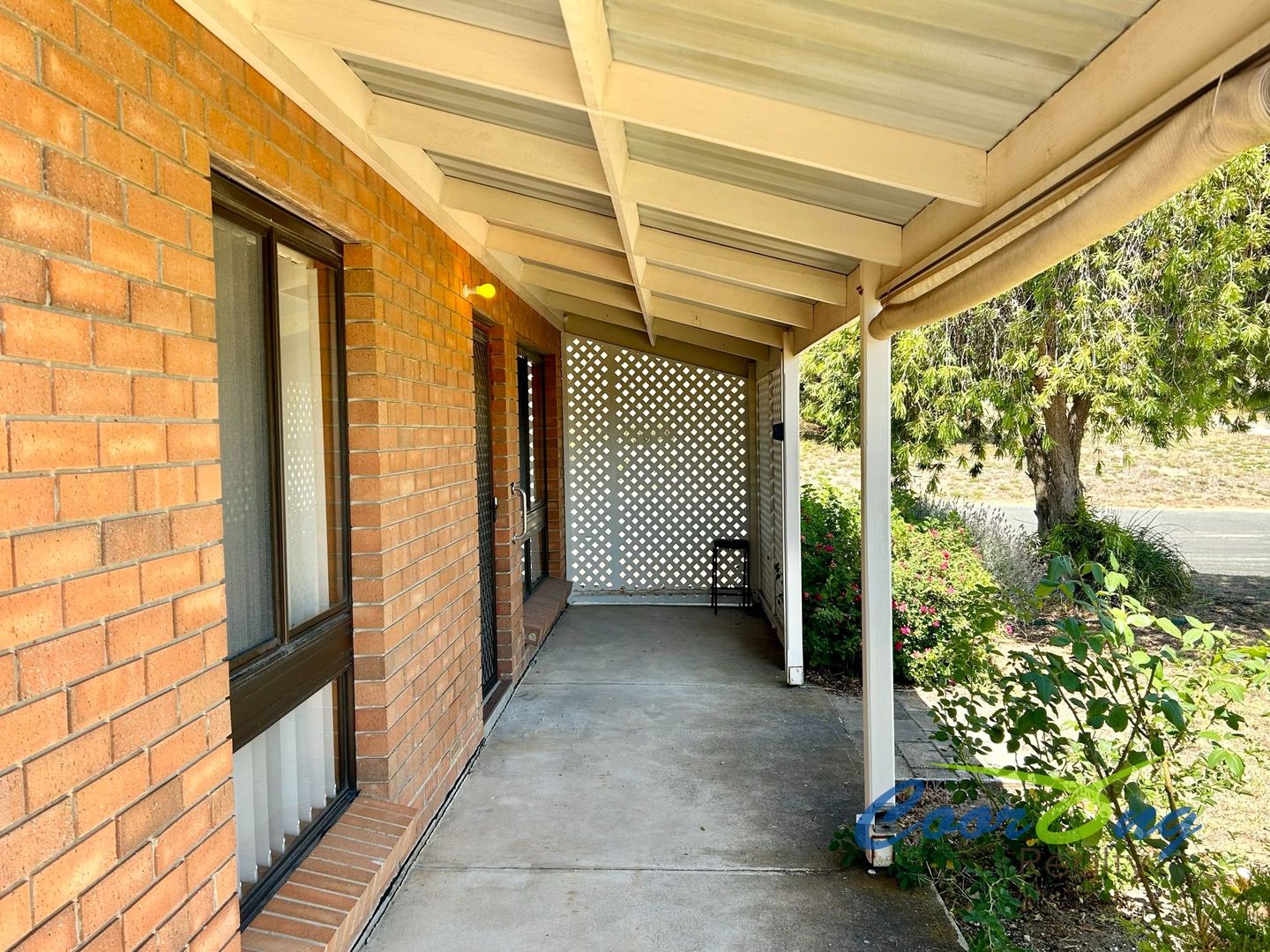 2/10 Corner West Terrace and Jallarah Court, Meningie SA 5264, Image 2