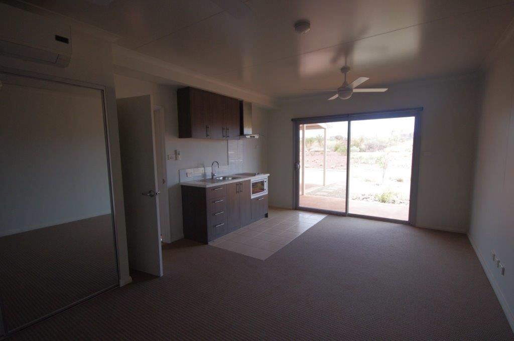 35 Kingsmilli Loop, Newman WA 6753 House For Rent 950 Domain