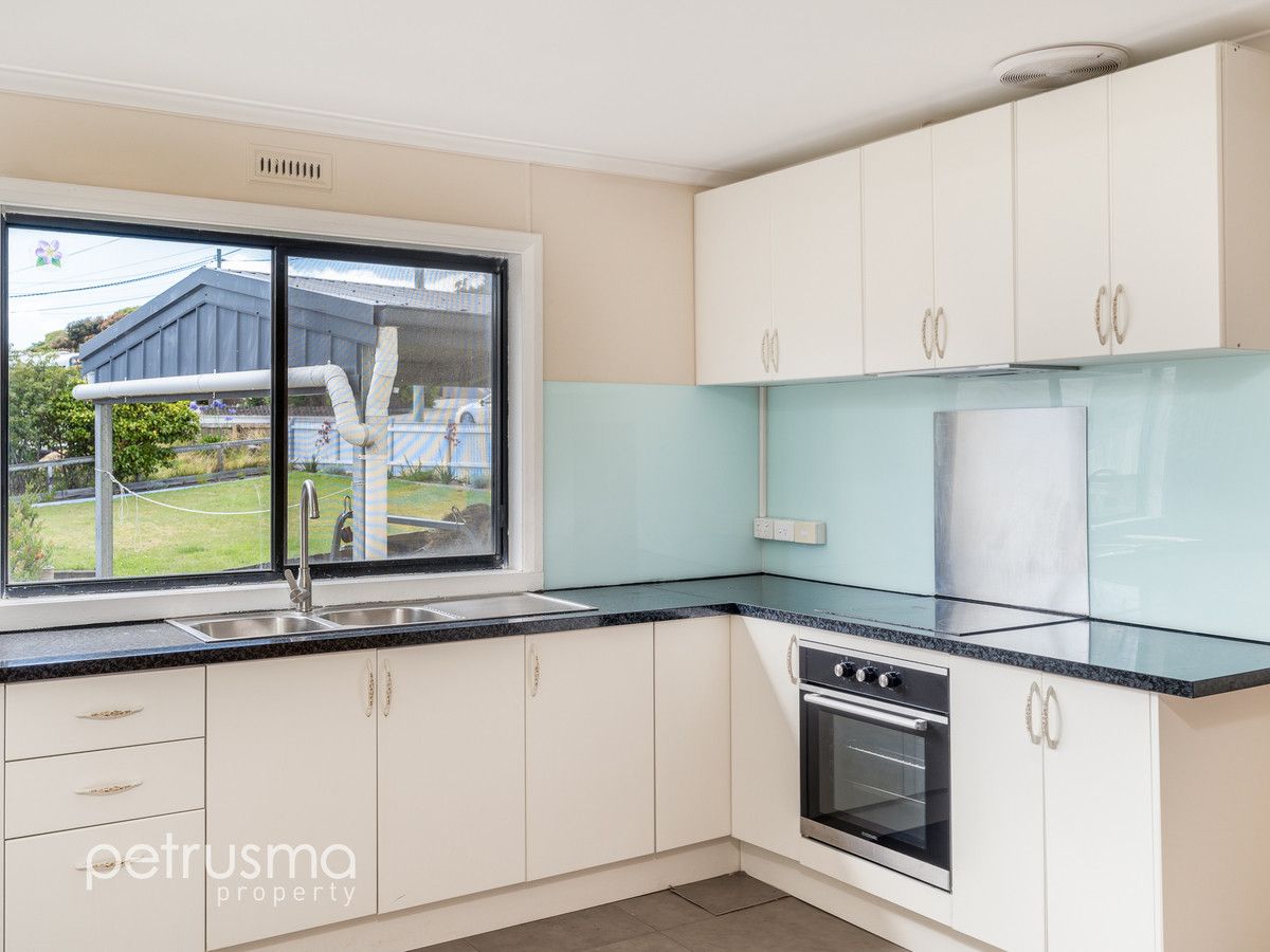 252 Cambridge Road, Warrane TAS 7018 House For Rent Domain