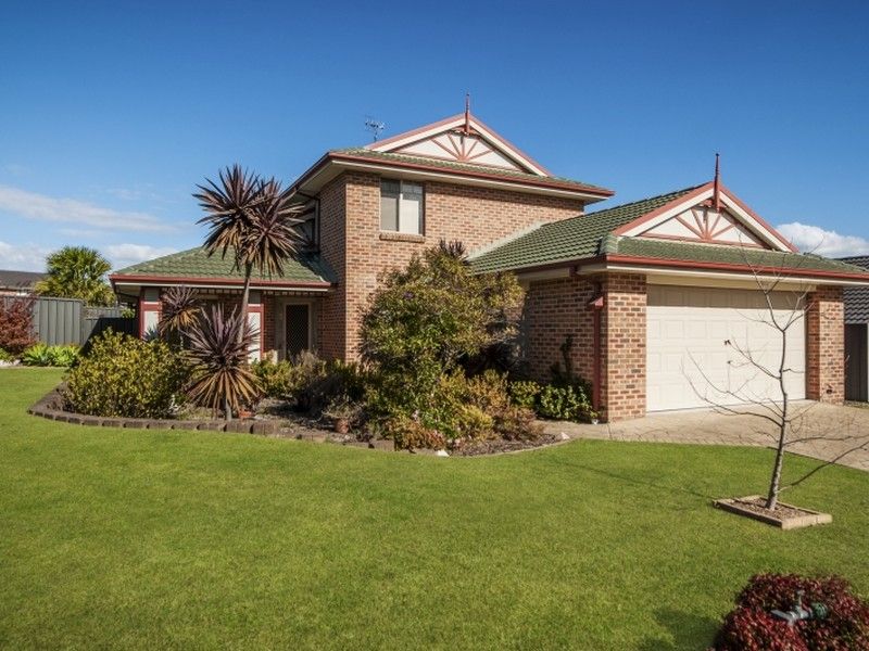 7 Mebbin Circuit, Woongarrah NSW 2259, Image 0