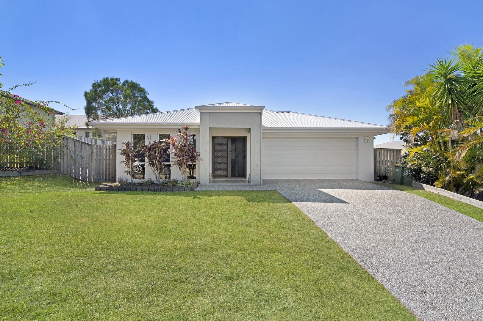 4 bedrooms House in 28 Rainlily Crescent UPPER COOMERA QLD, 4209