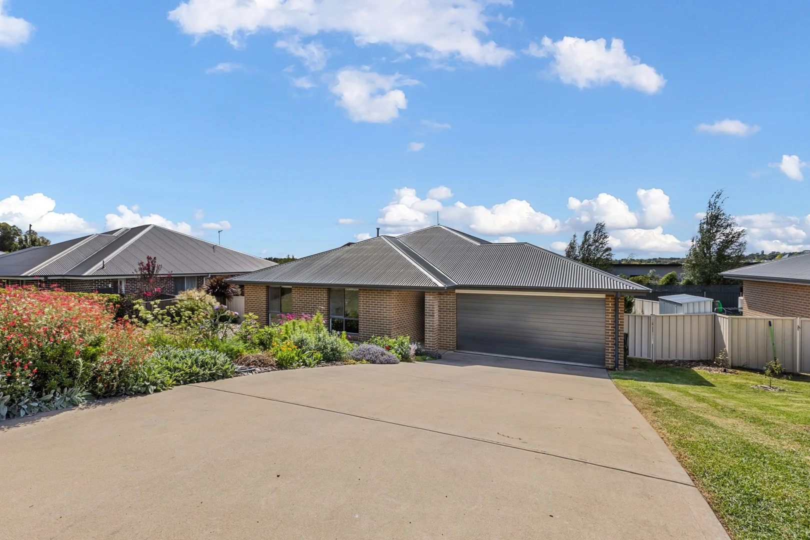 42 Pippin Way, Orange NSW 2800