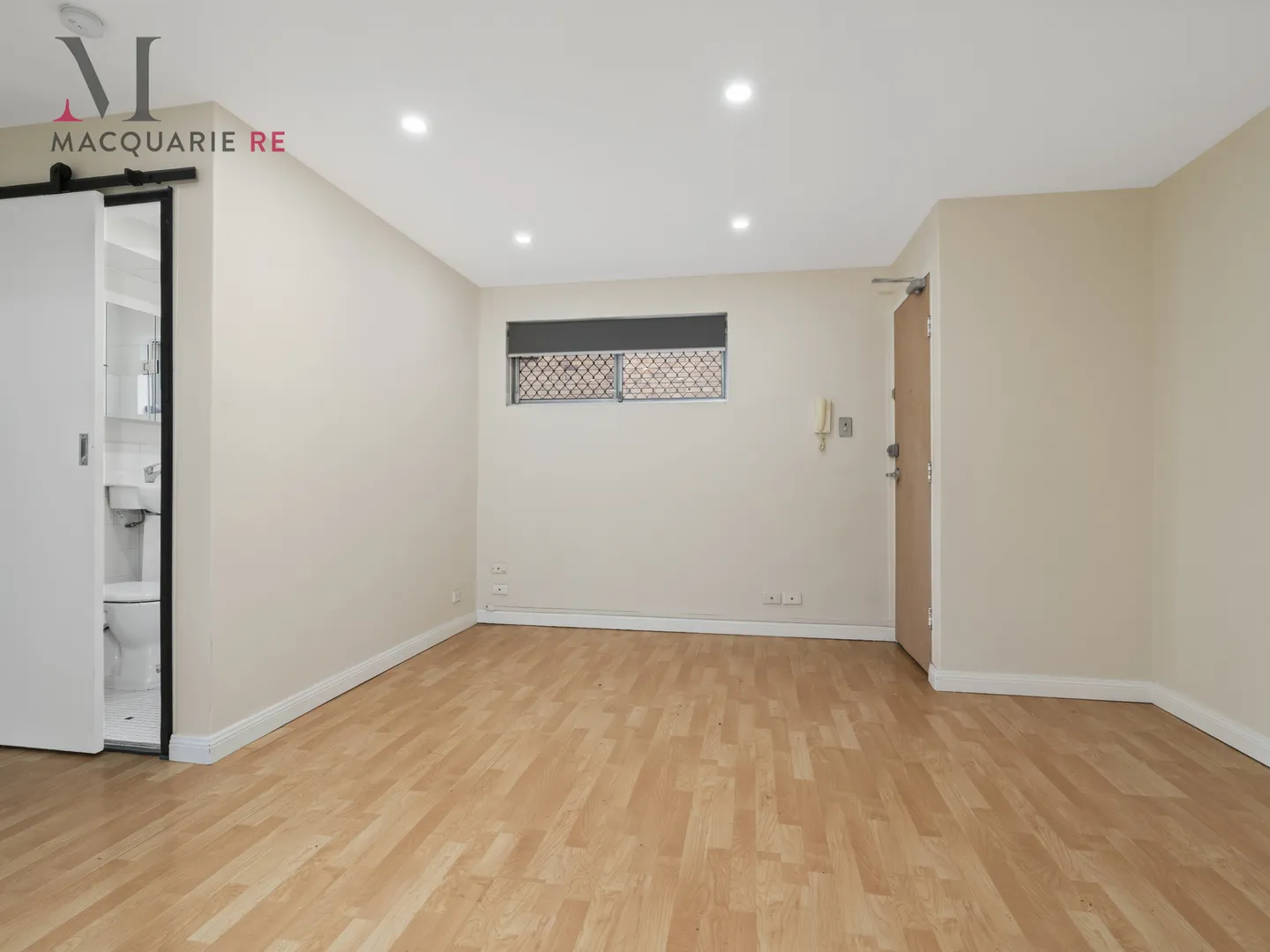 Apartment in Sydney, Warwick Farm - View 5