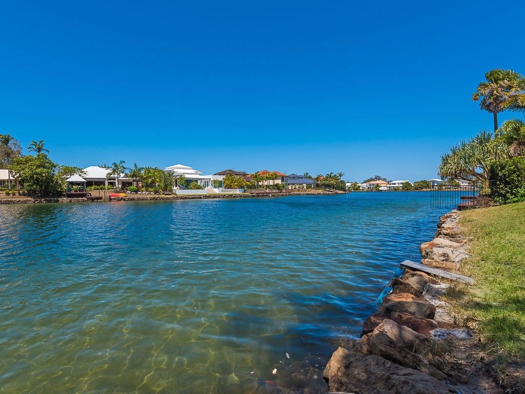 8 Mainsail Place, Twin Waters QLD 4564, Image 2