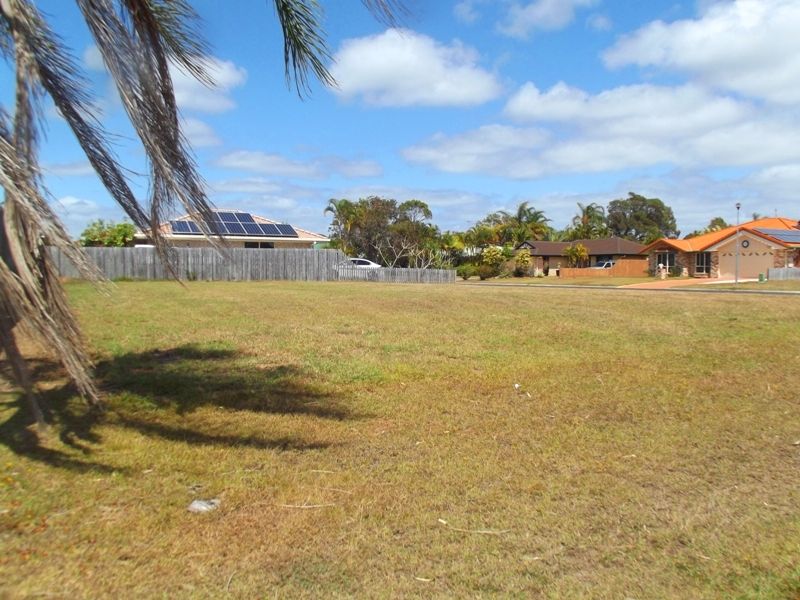 16 Hood Street, Urangan QLD 4655, Image 0