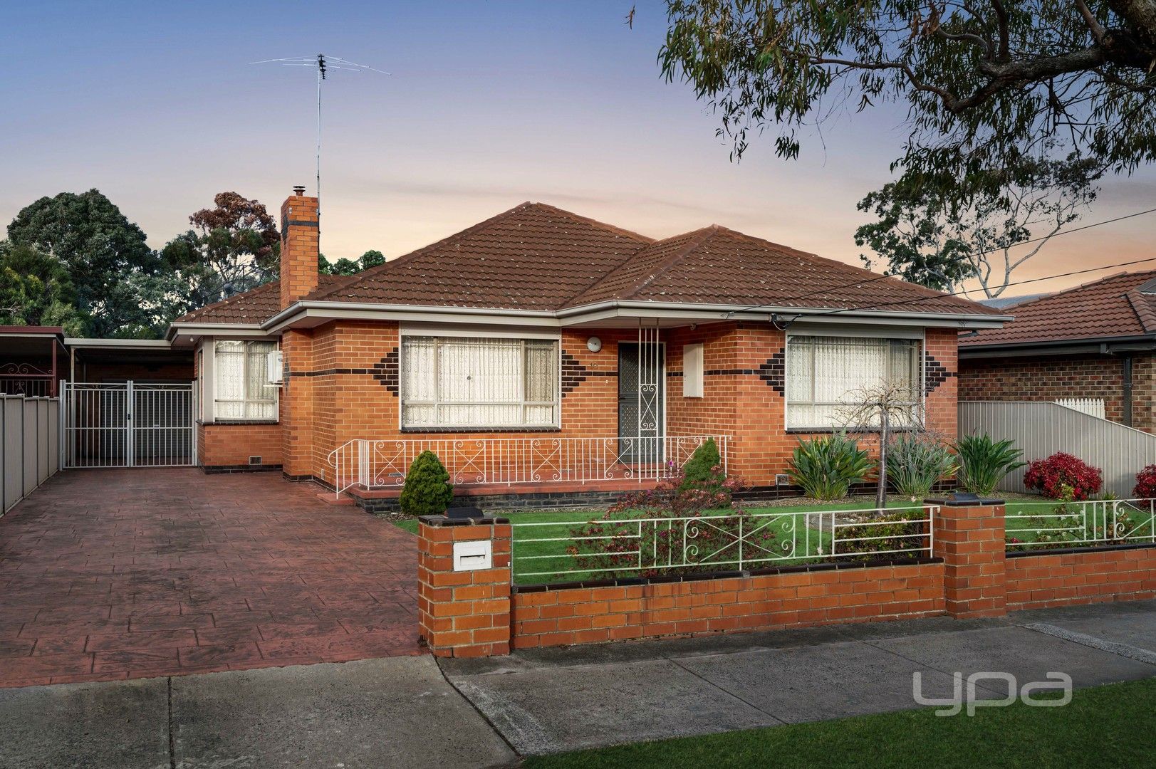 10 Thames Street, Hadfield VIC 3046, Image 0