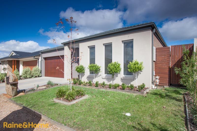 4 Elizabeth Court, RIDDELLS CREEK VIC 3431, Image 1