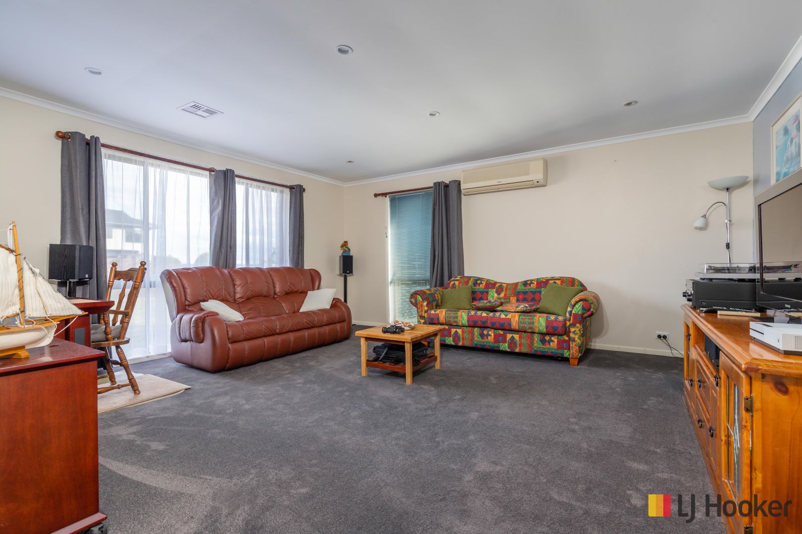 4 Belbowrie Parade, Maloneys Beach NSW 2536, Image 2