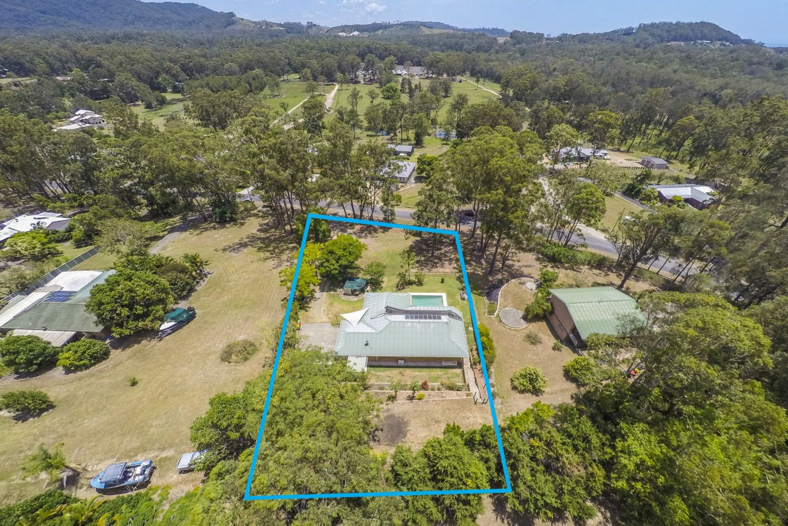 59 Lake Russell Drive, Emerald Beach NSW 2456, Image 2