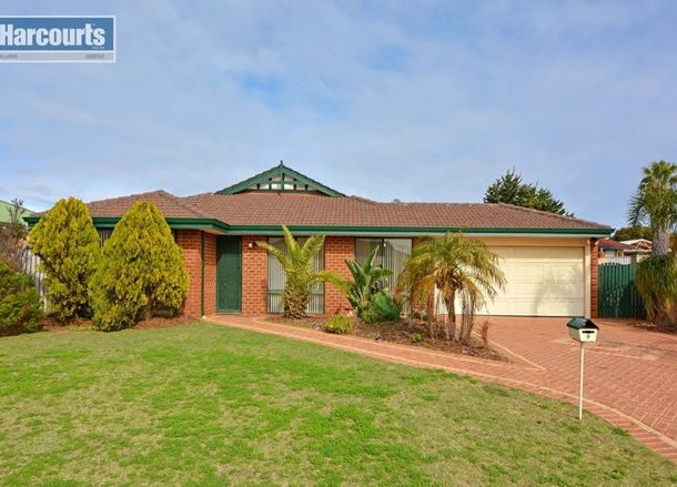 9 Falkland Way, Kinross WA 6028