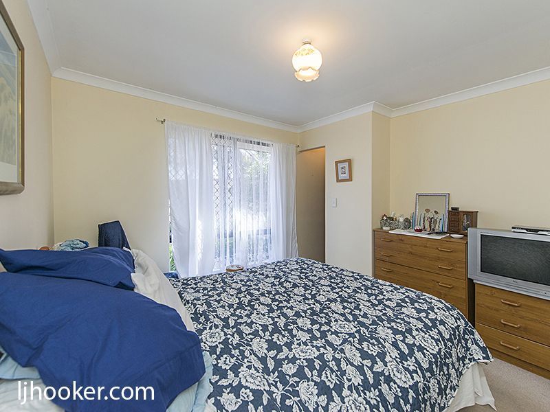 4i Ball Place, Queens Park WA 6107, Image 2