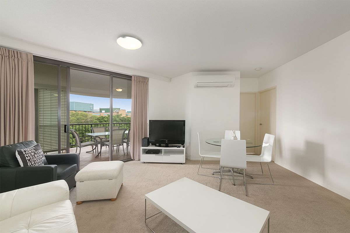 142/66 Dunmore Terrace, Auchenflower QLD 4066, Image 2