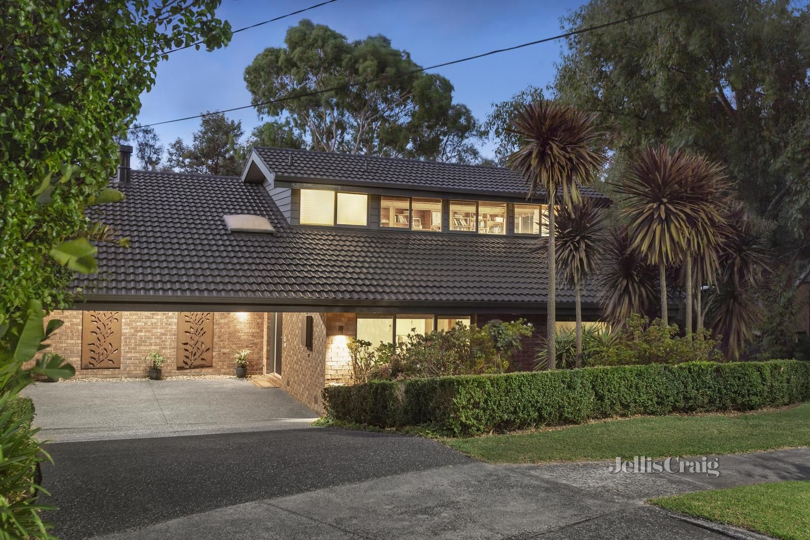 8 Pear Court, Burwood East VIC 3151, Image 0